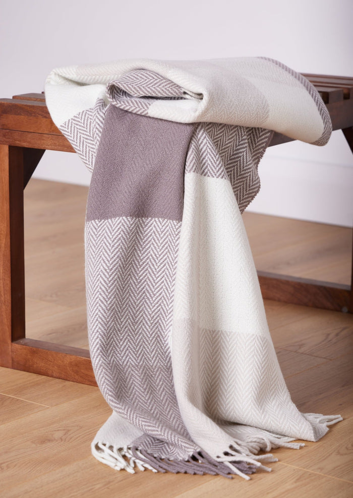 Foxford Dún na Rí Cashmere Lambswool Throw