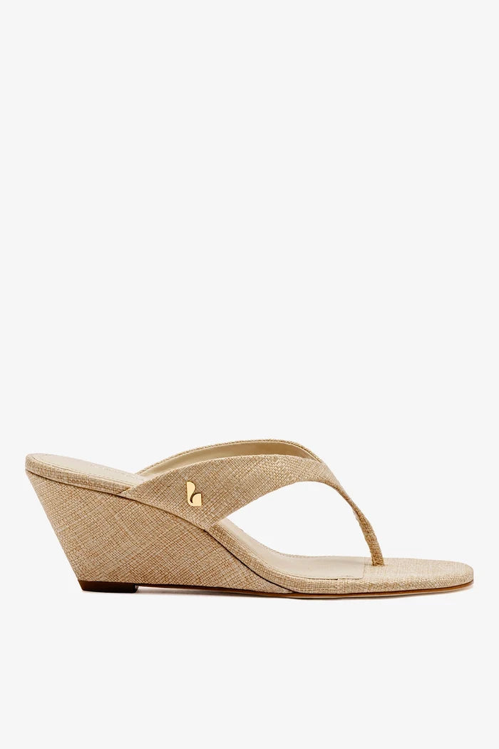 Gaia Low Wedge In Beige Raffia Mule Larroudé
