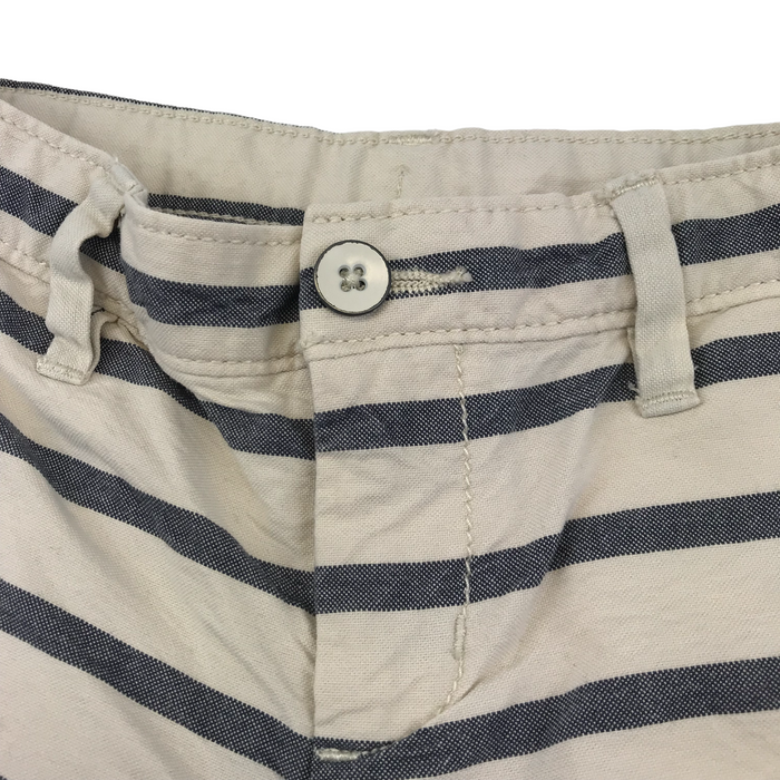 Gap 6 years white and navy striped shorts