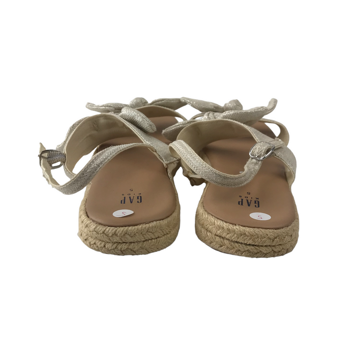 GAP size UK 5 (jr) sparkly silvery sandals