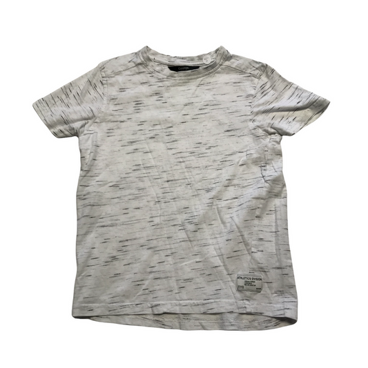 Preloved kids t-shirt