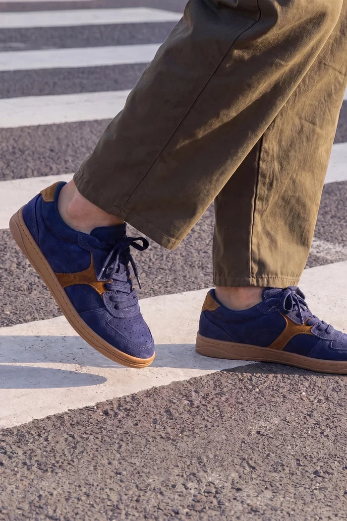 George Sneaker Navy Suede Sneaker Larroudé