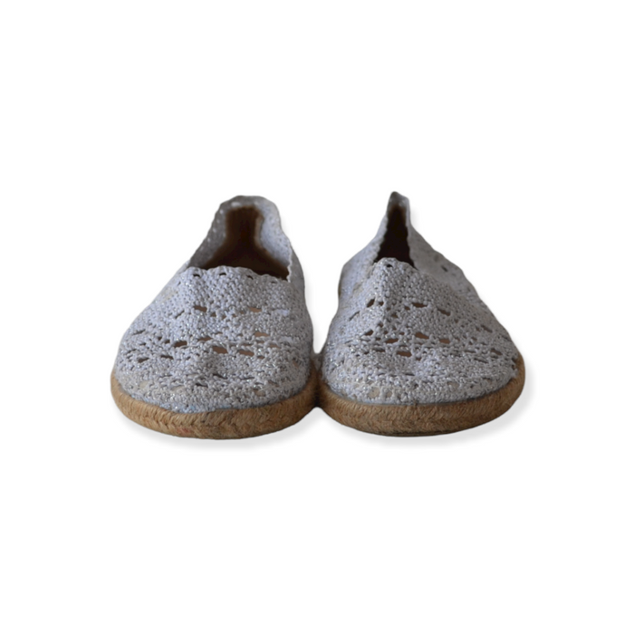 Gios Eppo size UK 11 (jr) white sparkly plimsolls