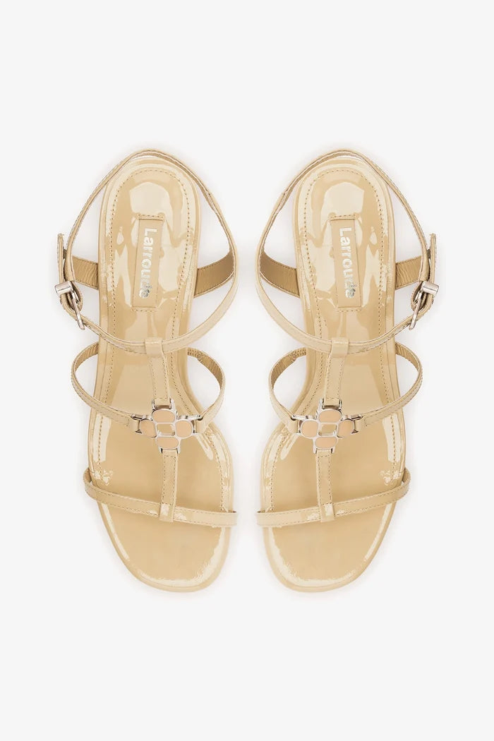 Hana Block Sandal Sand Patent Leather Sandal Larroudé