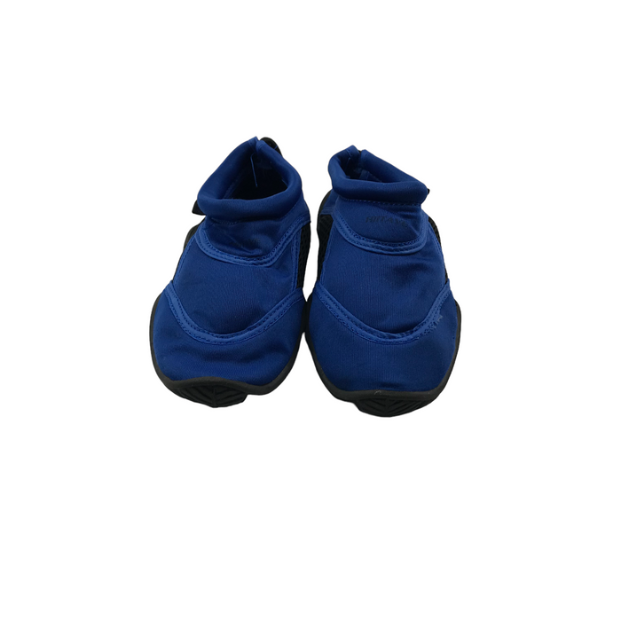 Hiitave size UK 12.5 (jr) blue aqua shoes