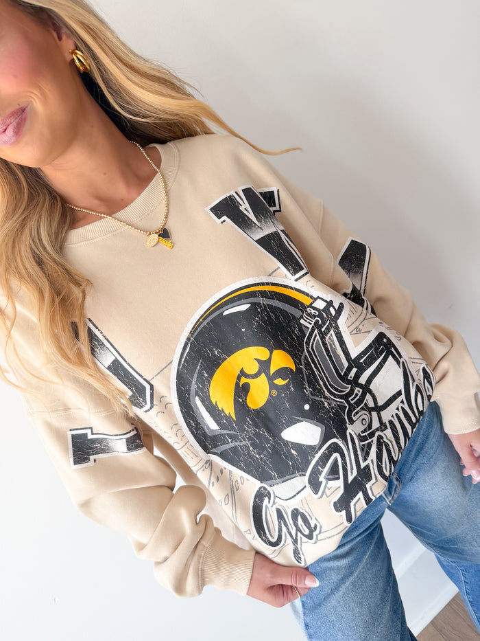 Gameday Social Iowa Homefield Longsleeve Pullover – women's sweatshirt