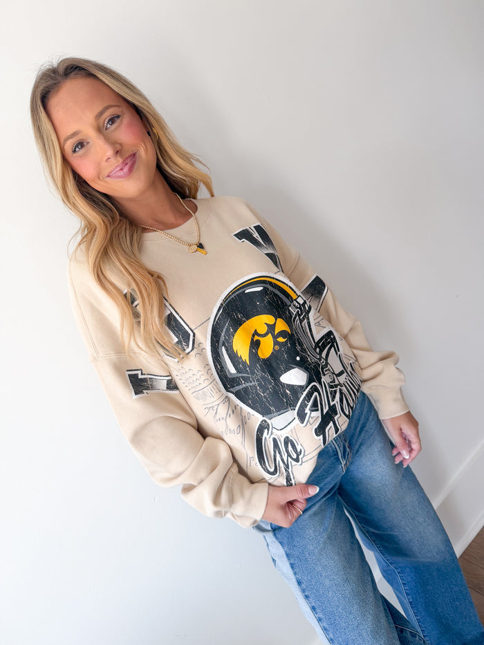 Gameday Social Iowa Homefield Longsleeve Pullover – women's sweatshirt