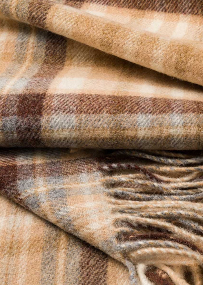 John Hanly Lambswool Throw | Brown Check