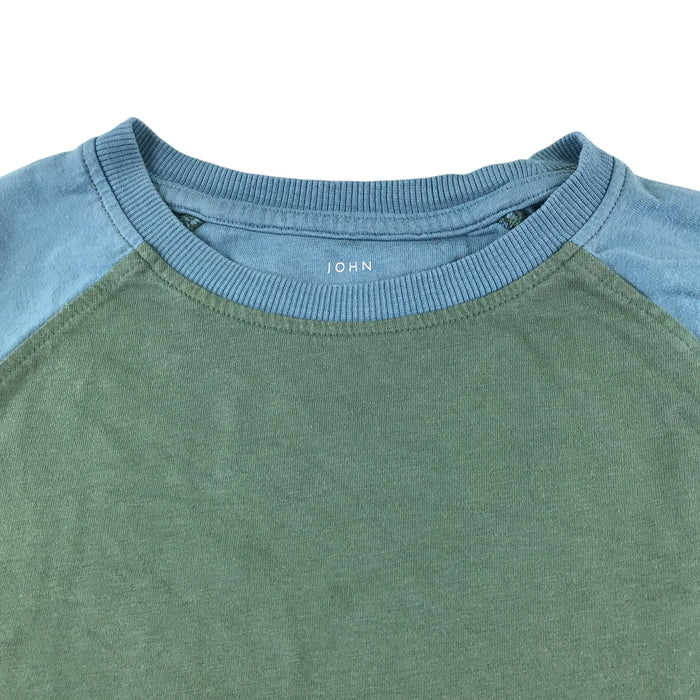 Preloved kids t-shirt