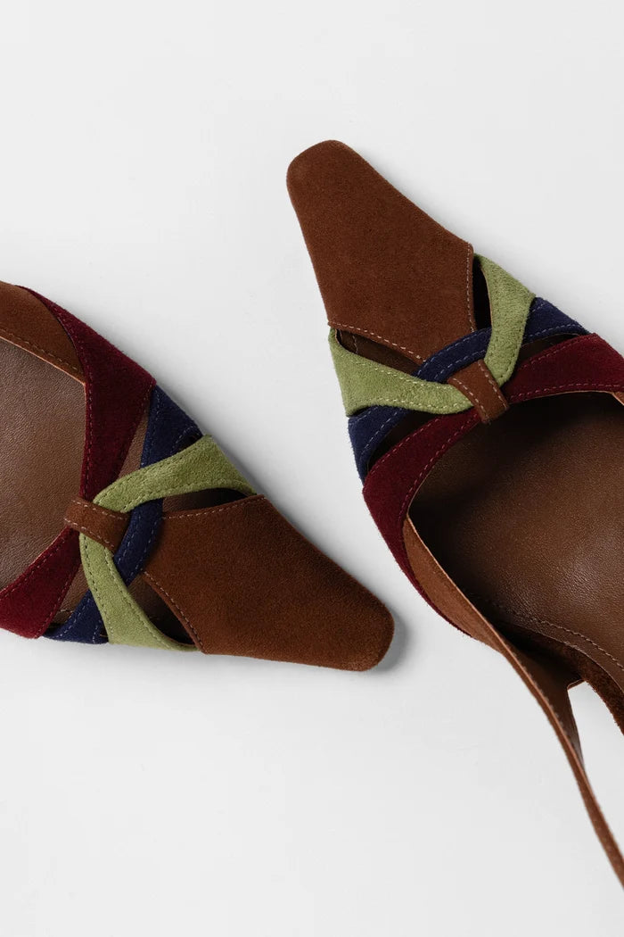 Kirstin Pump Burnt Umber Suede Pump Larroudé