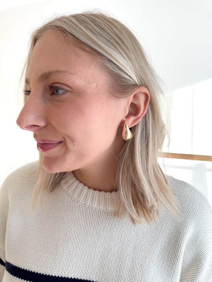 Large Gold Waterdrop Earrings