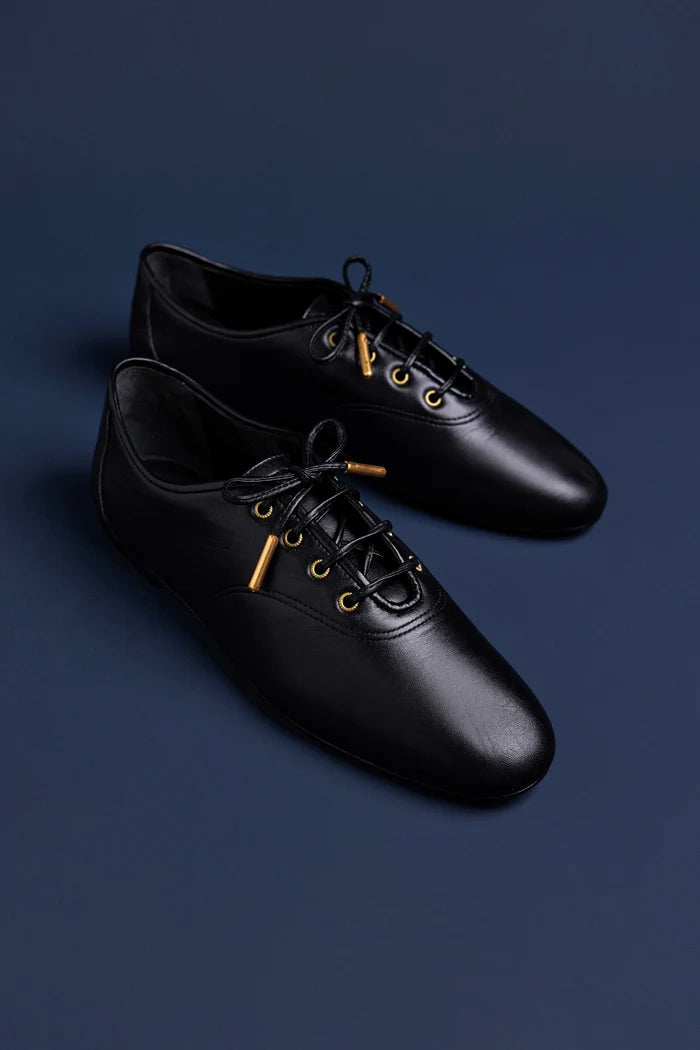 Liza Sneaker In Black Leather Oxford Larroudé