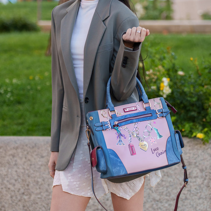LOVE CHAIN BUCKET BAG