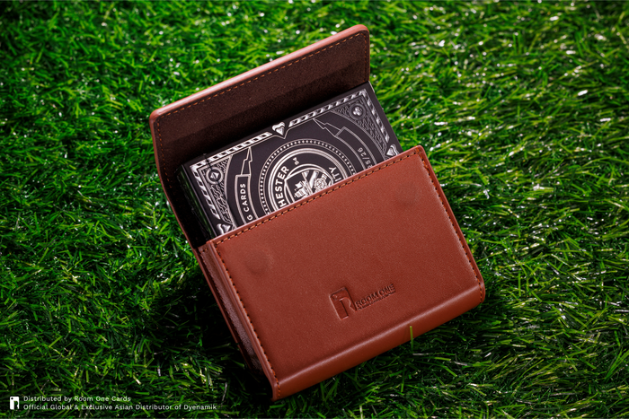 Away Edition Only / + 1 Pocket Deck Case