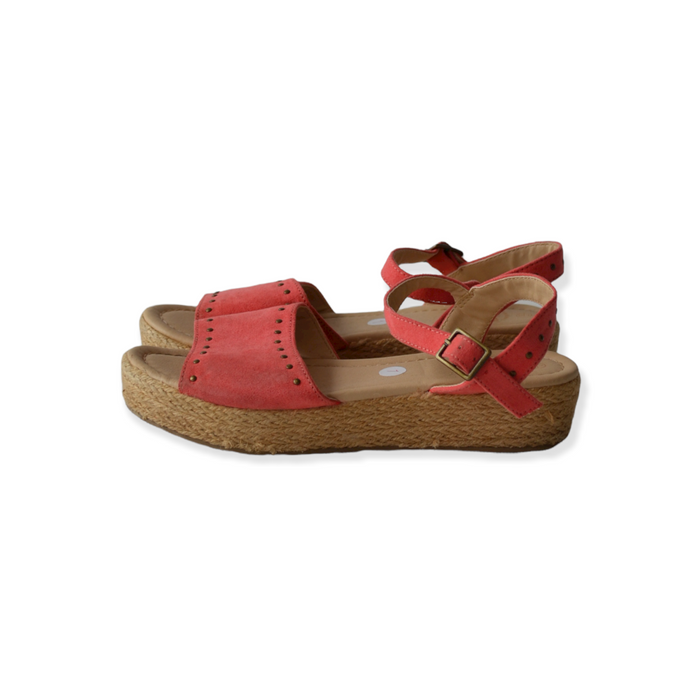 Mantaray size UK 1 pink lift platform sandals