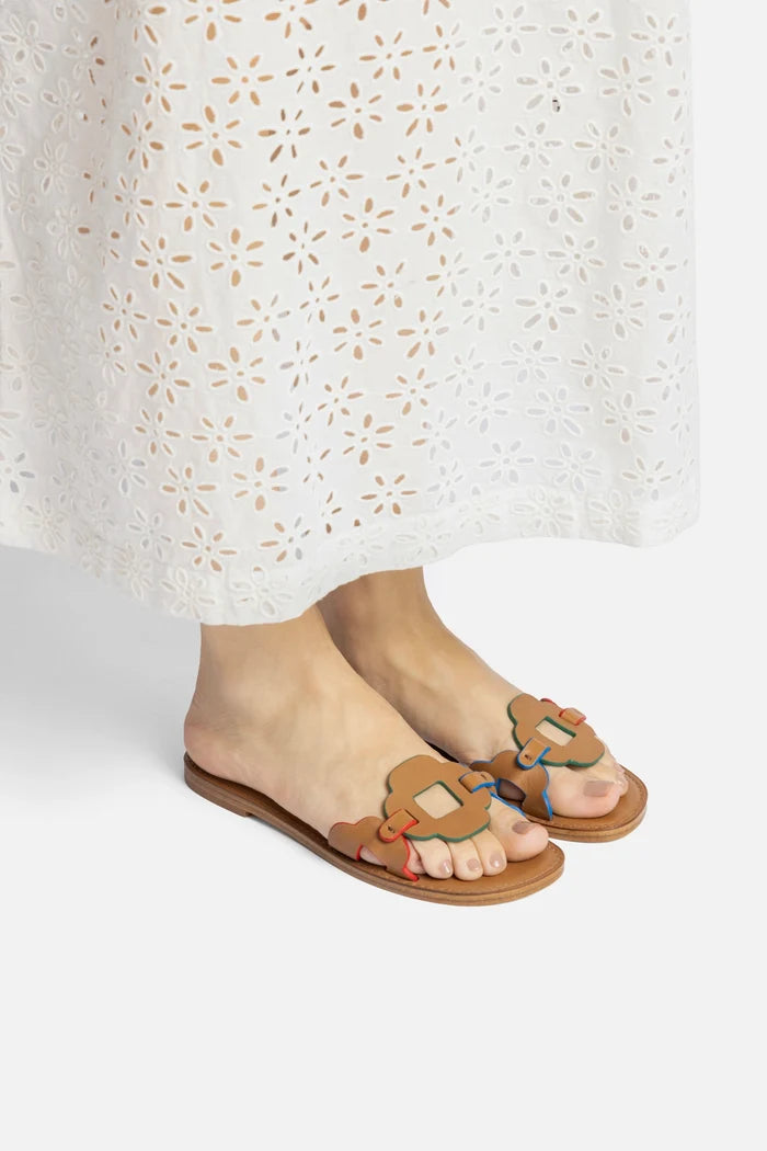 Margherita Slide In Caramel Leather Flat - Sandal Larroudé