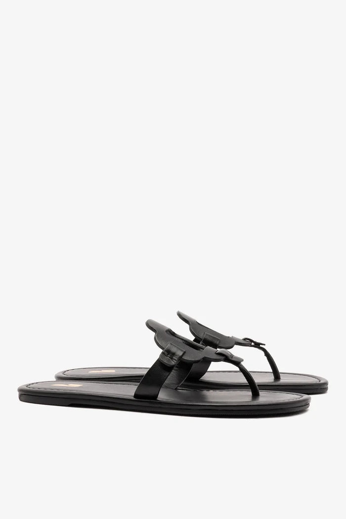 Margherita Thong Sandal In Black Leather Flat - Sandal Larroudé