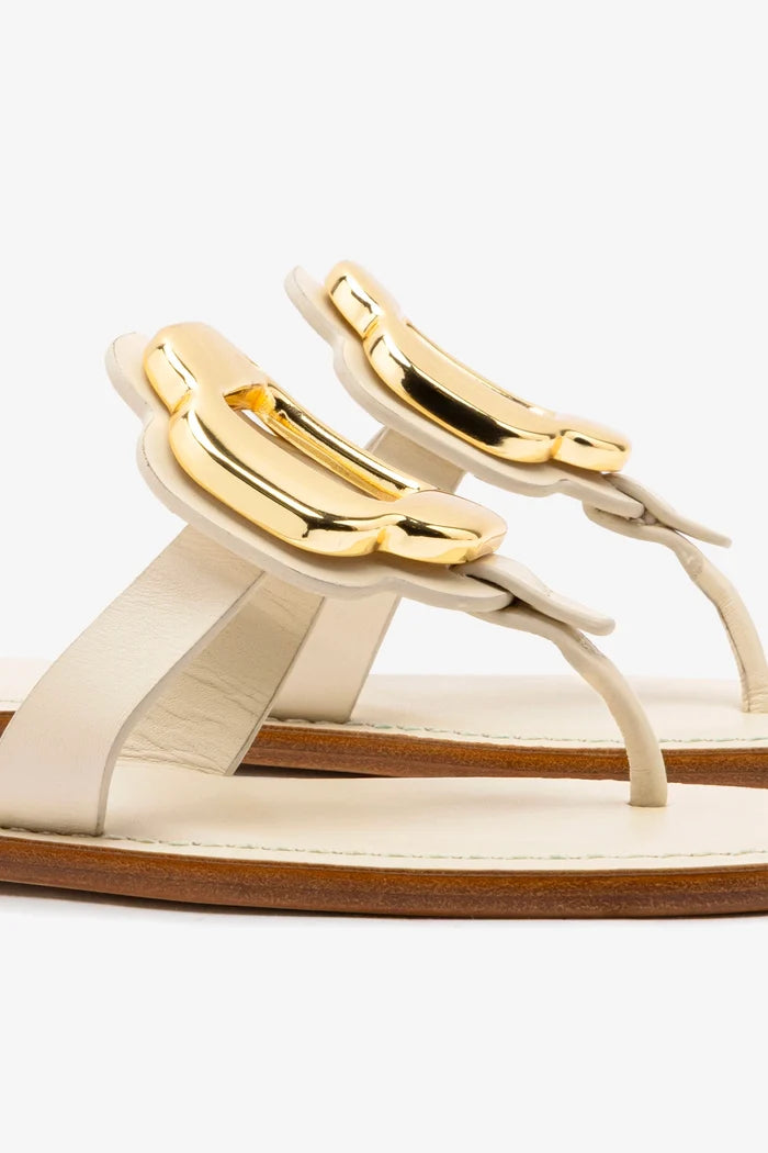 Margherita Thong Sandal in Ivory Leather and Gold Hardware Flat - Sandal Larroudé