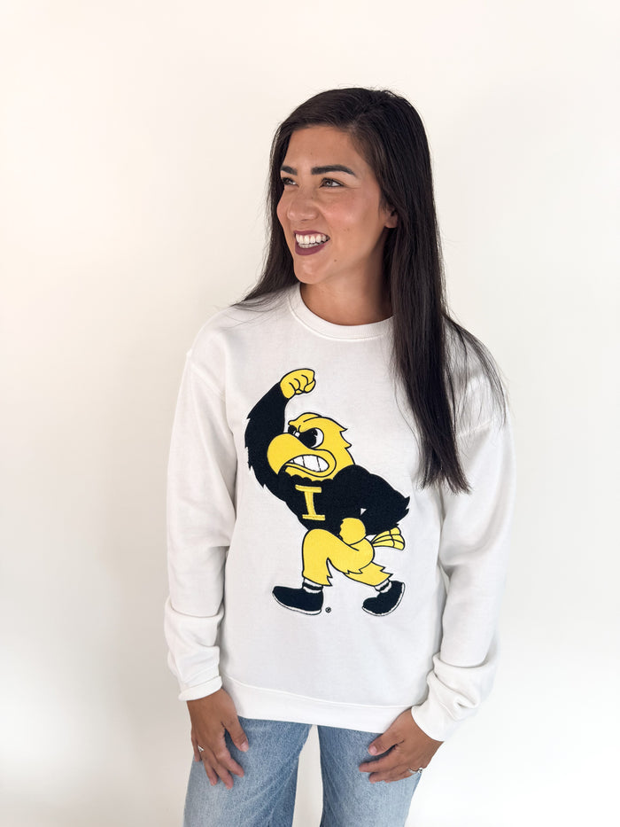 Gameday Social Mascot Chenille Comfort Crew – women's sweatshirt