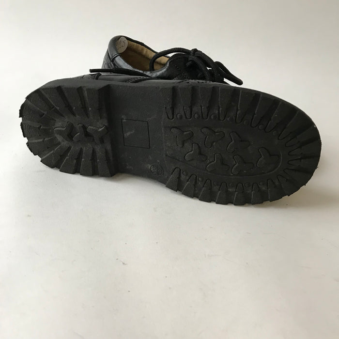 Memeda size UK 11.5 (jr) black brogue shoes