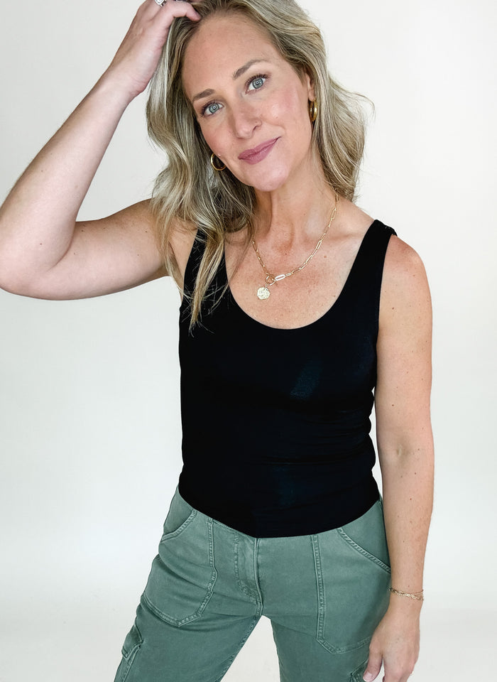 Mia Basic Scoop Neck Tank