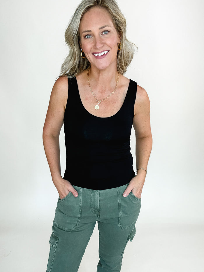 Mia Basic Scoop Neck Tank