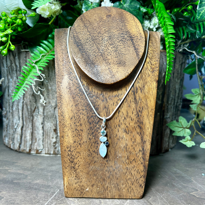 Moonstone Mulitstone Pendant