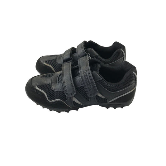 Mountain Warehouse size 3 black trail walking trainers