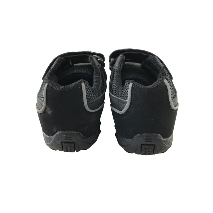 Mountain Warehouse size 3 black trail walking trainers