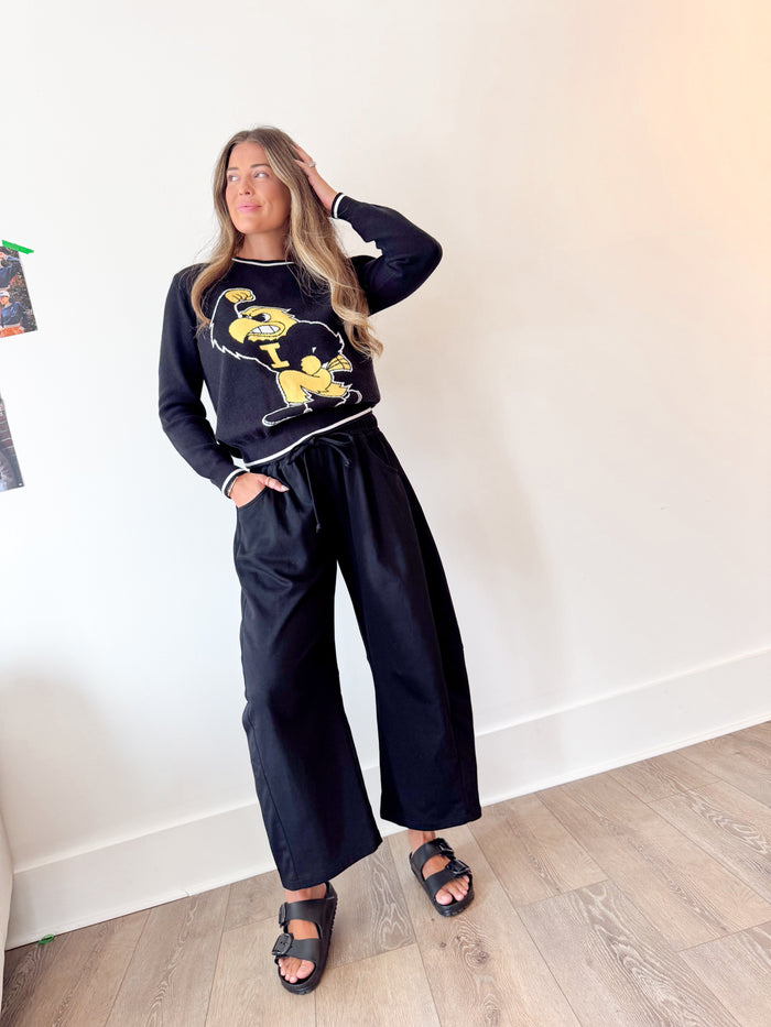 Mittoshop Nellie Black Cotton Barrel Pant – women's bottoms