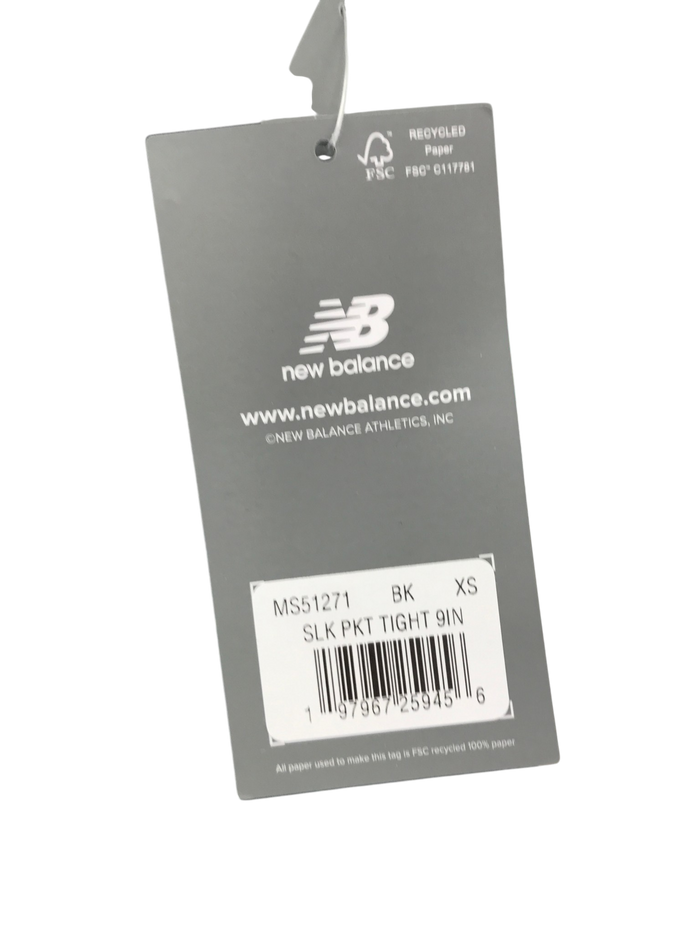 Secondhand New Balance sportswear for adults