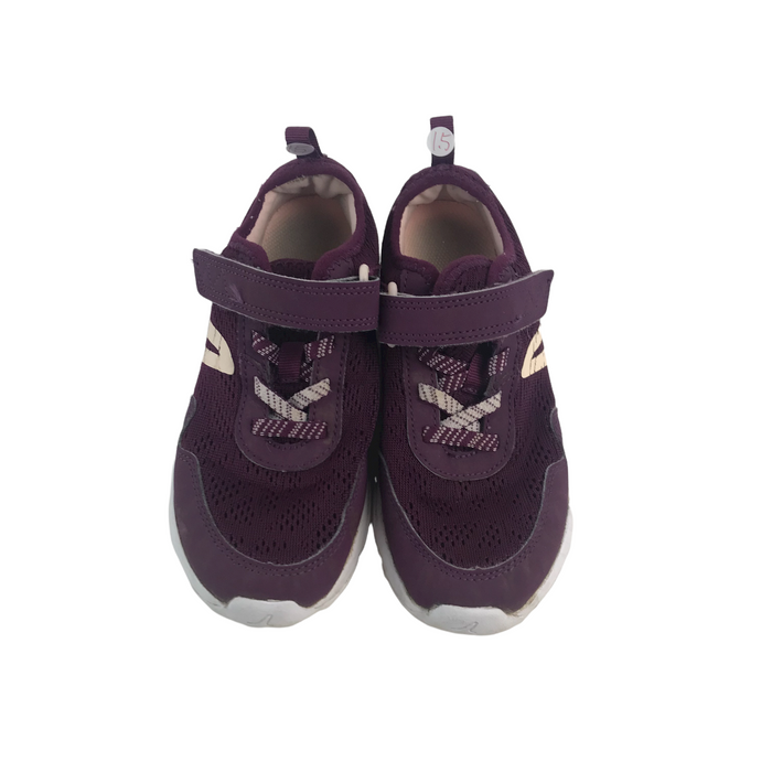 Newfeel size UK 1.5 purple trainers