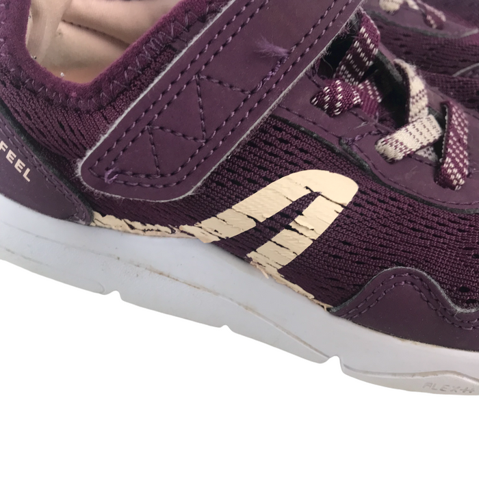Newfeel size UK 1.5 purple trainers