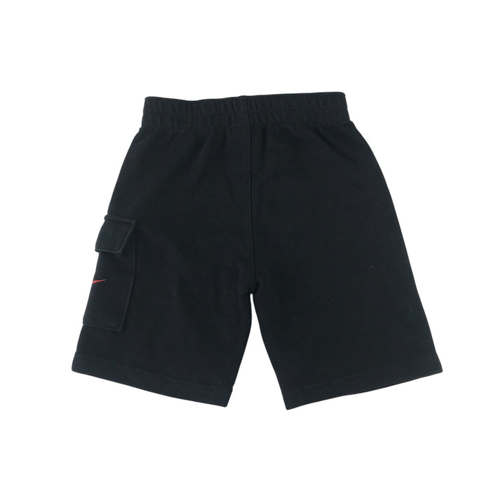 Nike 5-6 years black jersey material elasticated waist shorts