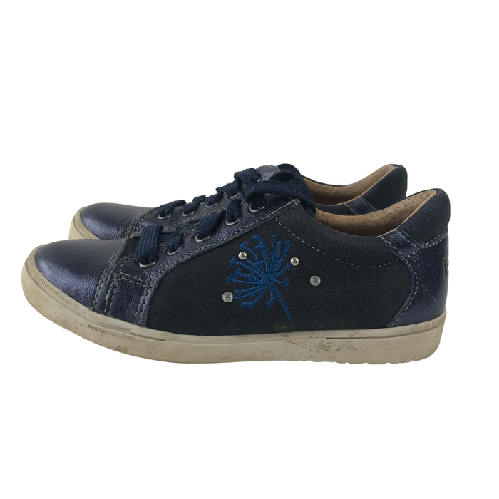 Noël size UK 11.5 (jr) navy blue trainers