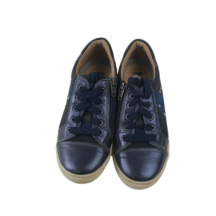 Noël size UK 11.5 (jr) navy blue trainers