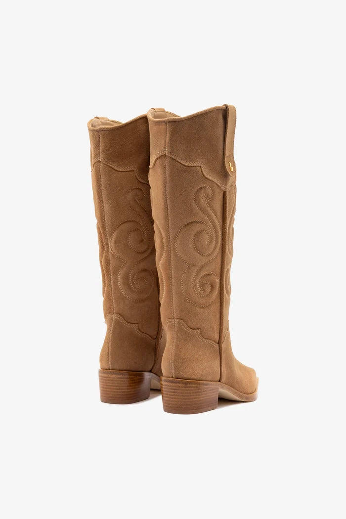 Paloma Boot In Peanut Suede Boot Larroudé
