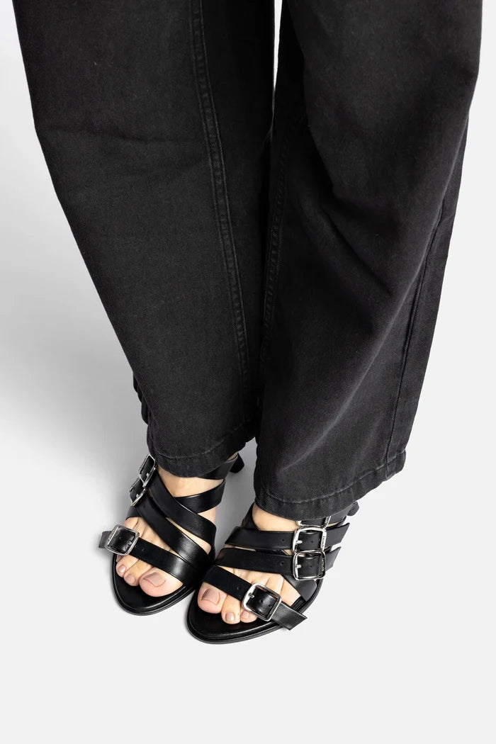 Patti Mule In Black Leather Mule Larroudé