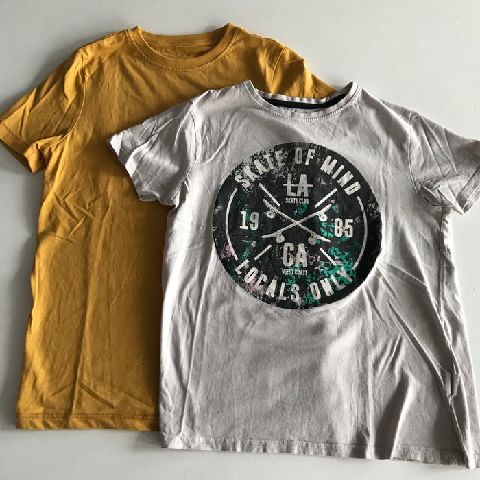 Preloved kids t-shirt