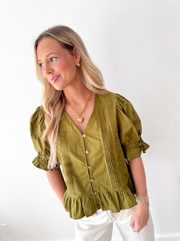 entro Quinn Ruffle Hem Blouse – women's blouse