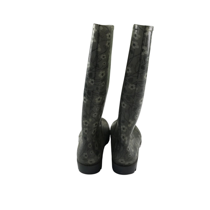 Size UK 7  black and grey floral wellie boots