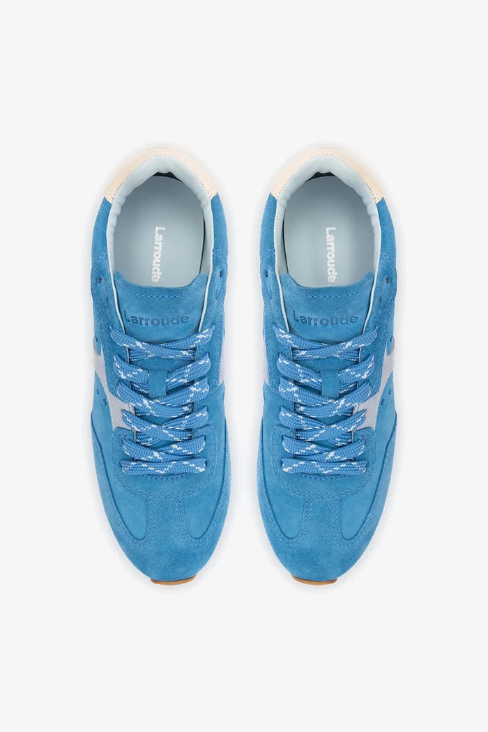 Stella Sneaker In Azure Suede Sneaker Larroudé