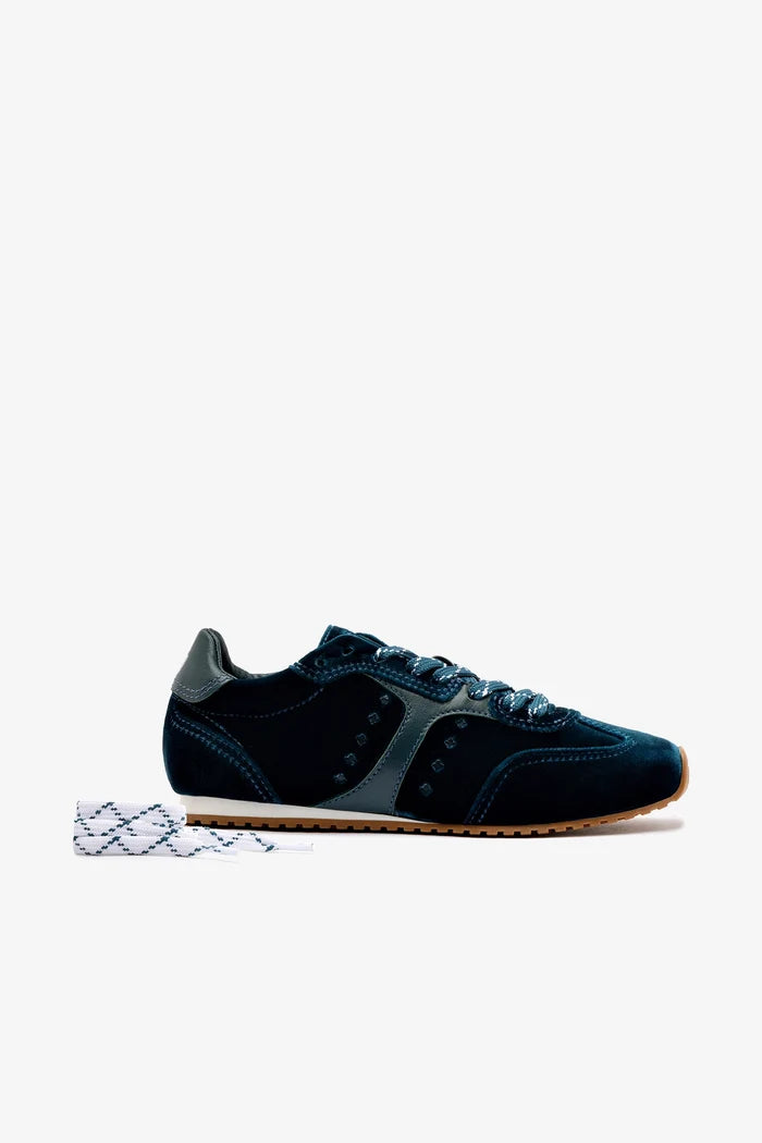 Stella Sneaker In Deepsea Velvet Sneaker Larroudé