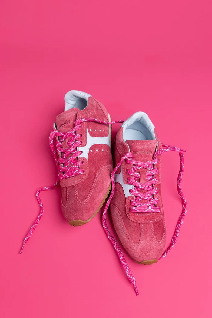 Stella Sneaker In Lampone Suede Sneaker Larroudé