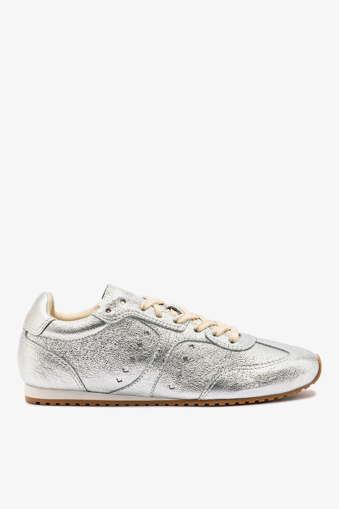 Stella Sneaker In Silver Metallic Leather Sneaker Larroudé 5 Silver