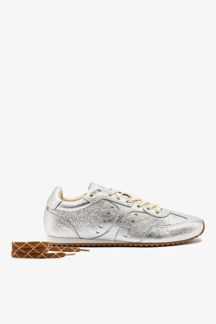 Stella Sneaker In Silver Metallic Leather Sneaker Larroudé