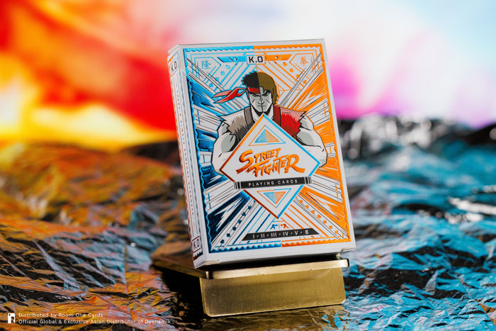 Collector's Edition Only / + Deck(s) Stand