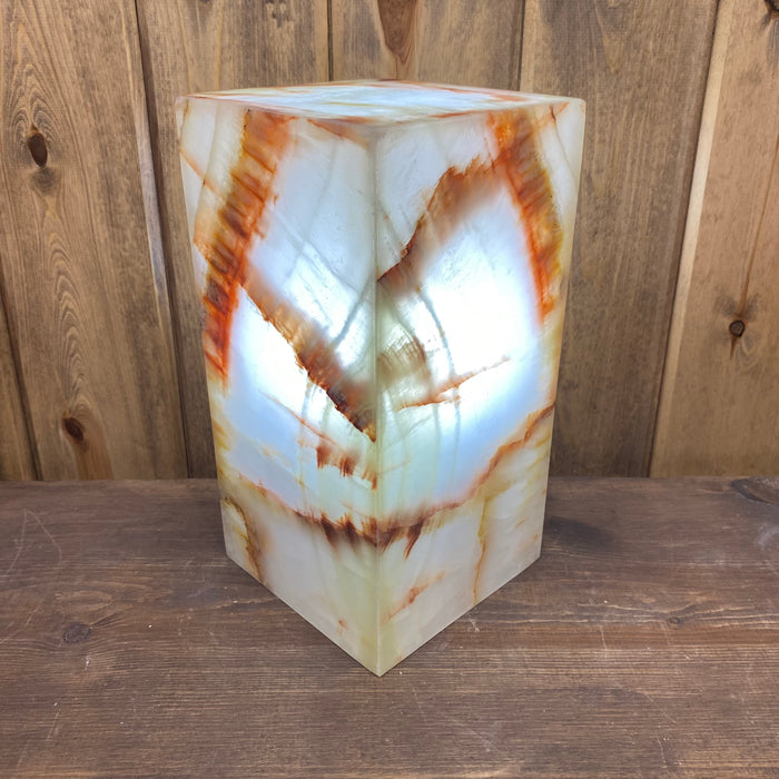 Talan Onyx Lamp
