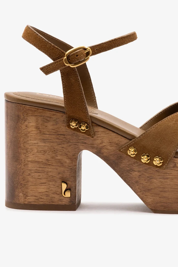 Talitha Sandal In Russet Suede Sandal Larroudé