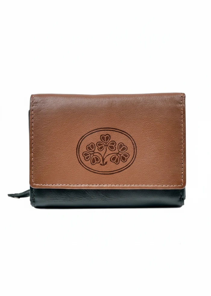 Tinnakeenly Leather Wrap Purse - Shamrock